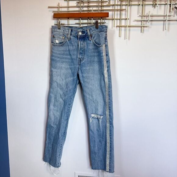 Levi’s Premium 501 High Rize Straight Leg Cropped Diamond In The Rough Size 27 - Picture 3 of 14